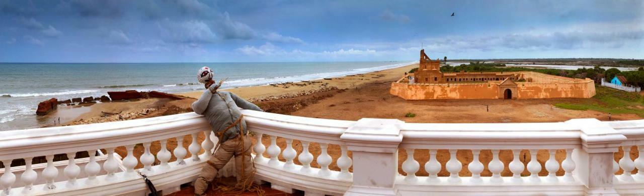 Neemrana'S - Bungalow On The Beach Tharangambadi المظهر الخارجي الصورة